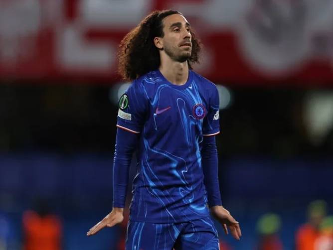 包含切尔西签下西班牙年轻后卫赛季末加盟蓝军的词条