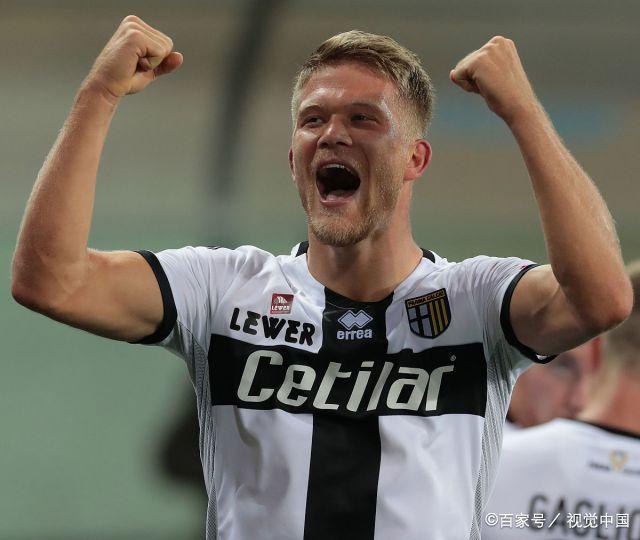 澳大利亚中锋在美职联联赛实现帽子戏法