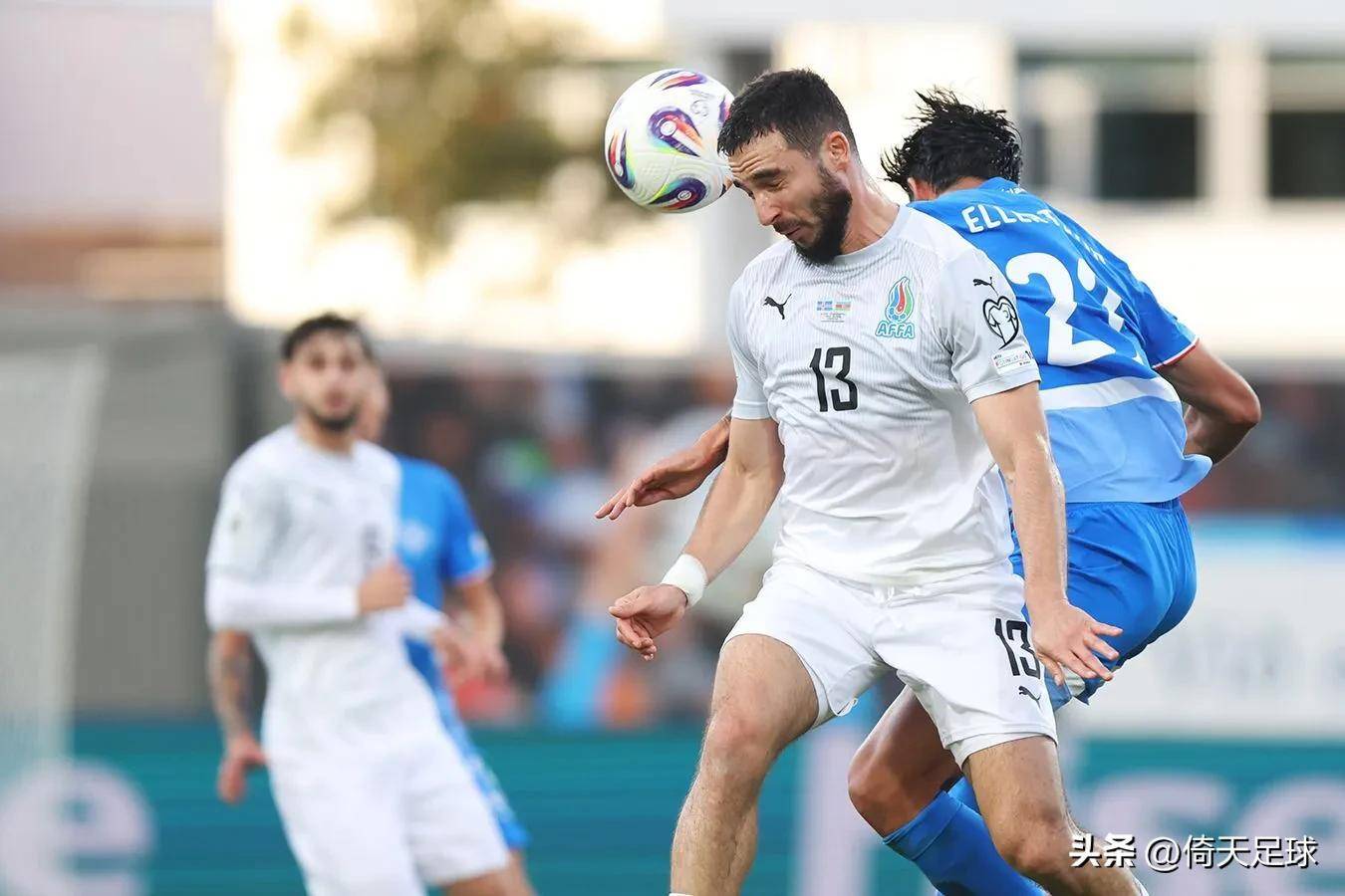 包含阿尔巴尼亚国家队排列前进，豪取欧预赛一小步的词条