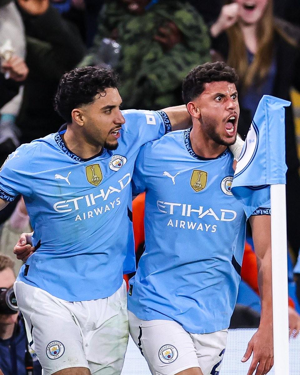 曼城客场逆转战胜对手,取得胜利 曼城客场逆转战胜对手,取得胜利