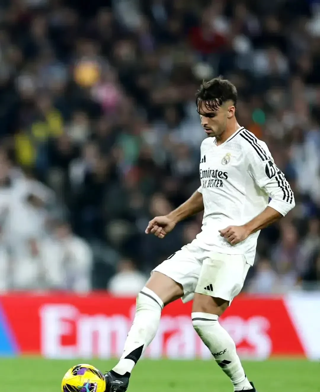 皇马失利！门将犯错致失球，遗憾落败于对手