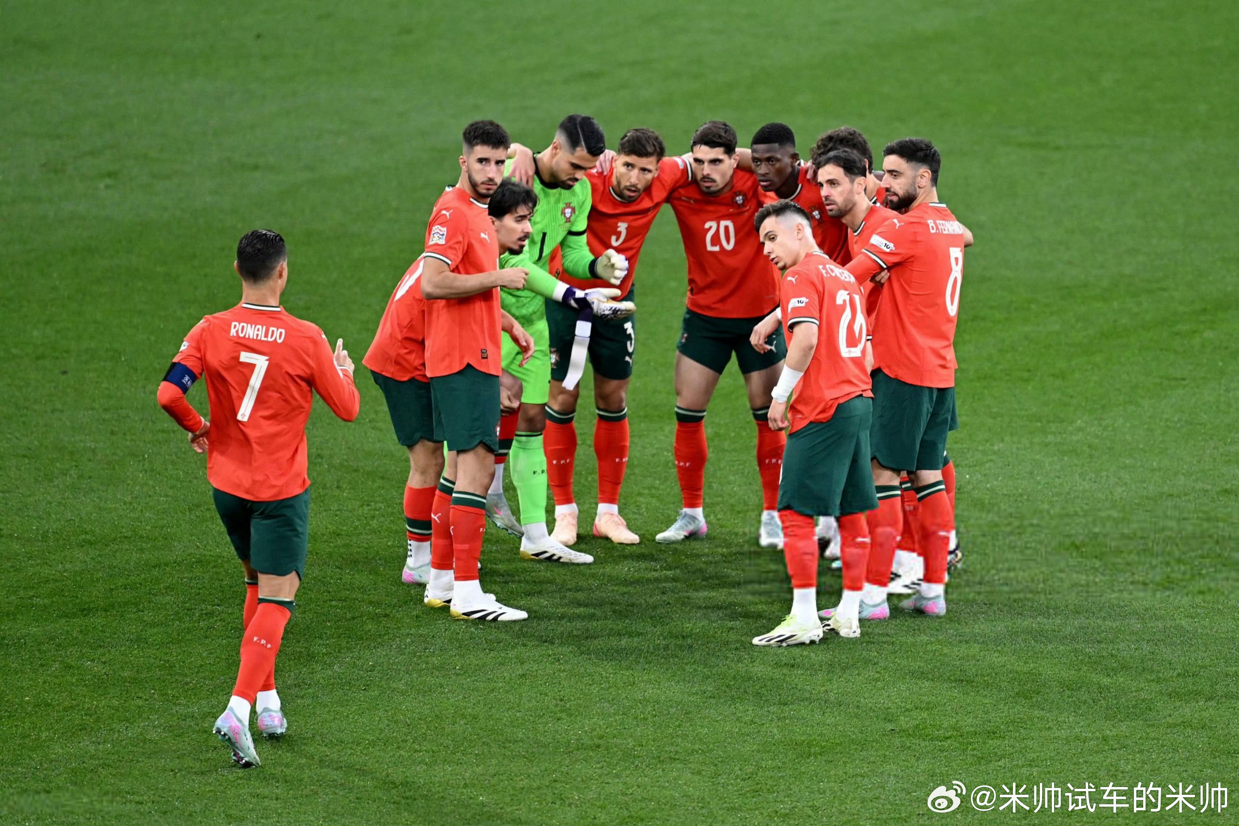 欧国联比赛半决赛展开，西班牙队成功晋级的简单介绍