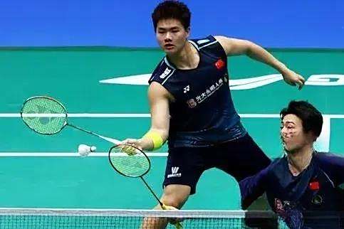 包含吉林队以精湛技艺战胜对手，接连击败的词条