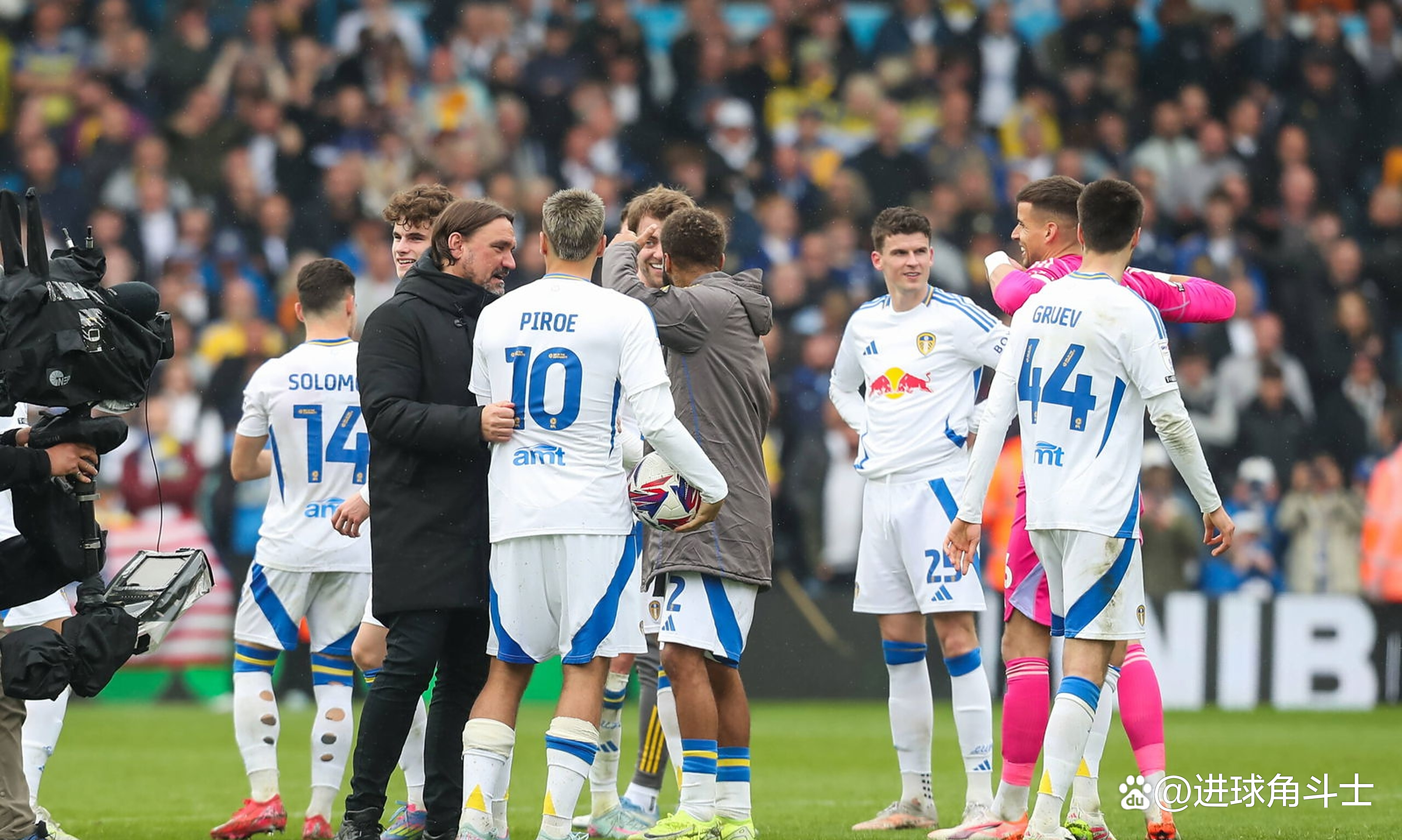 利兹联主场大胜，球队欲争夺前四席次