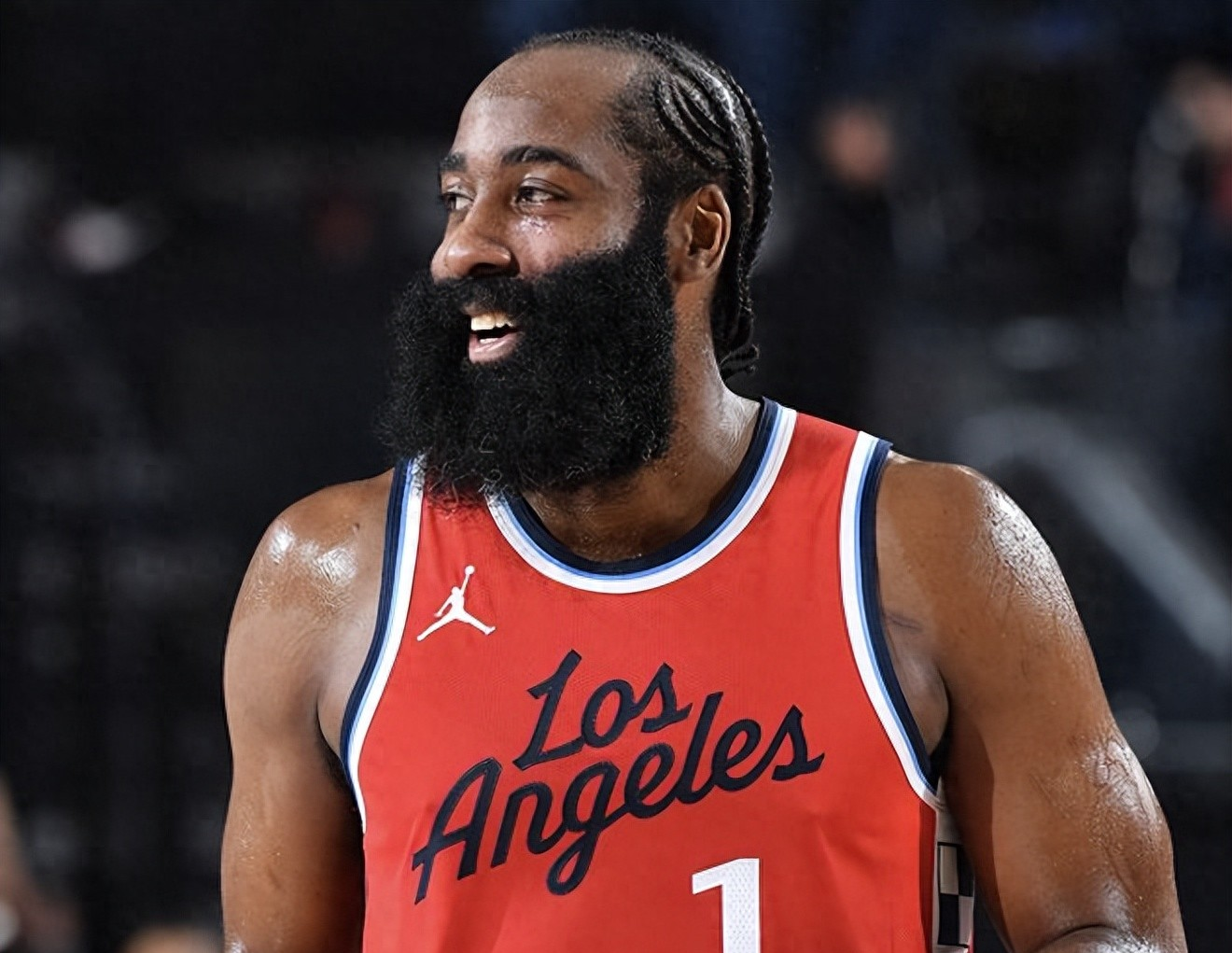 关于快船客场逆袭灰熊,主控后卫主攻火力的信息 关于快船客场逆袭灰熊,主控后卫主攻火力的信息