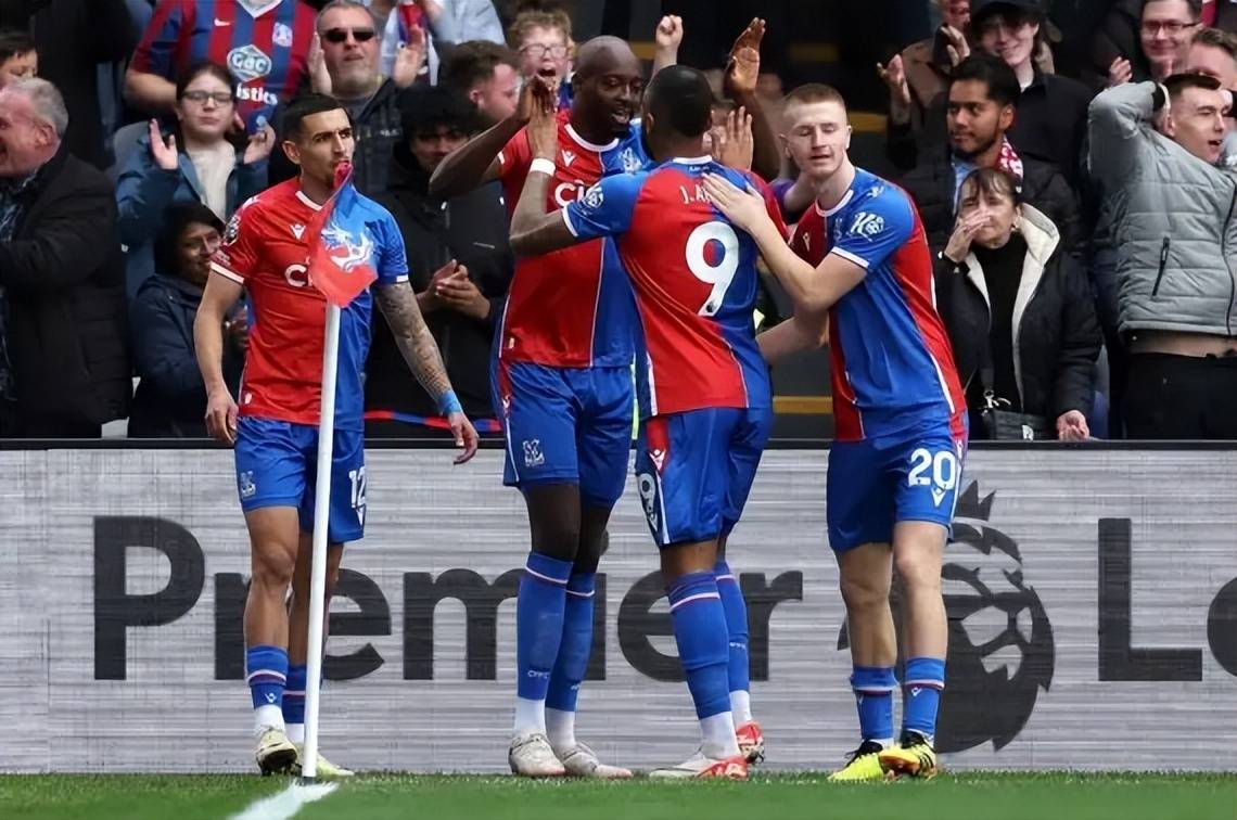 曼城将迎战水晶宫,实力对碰激烈展开 曼城将迎战水晶宫,实力对碰激烈展开