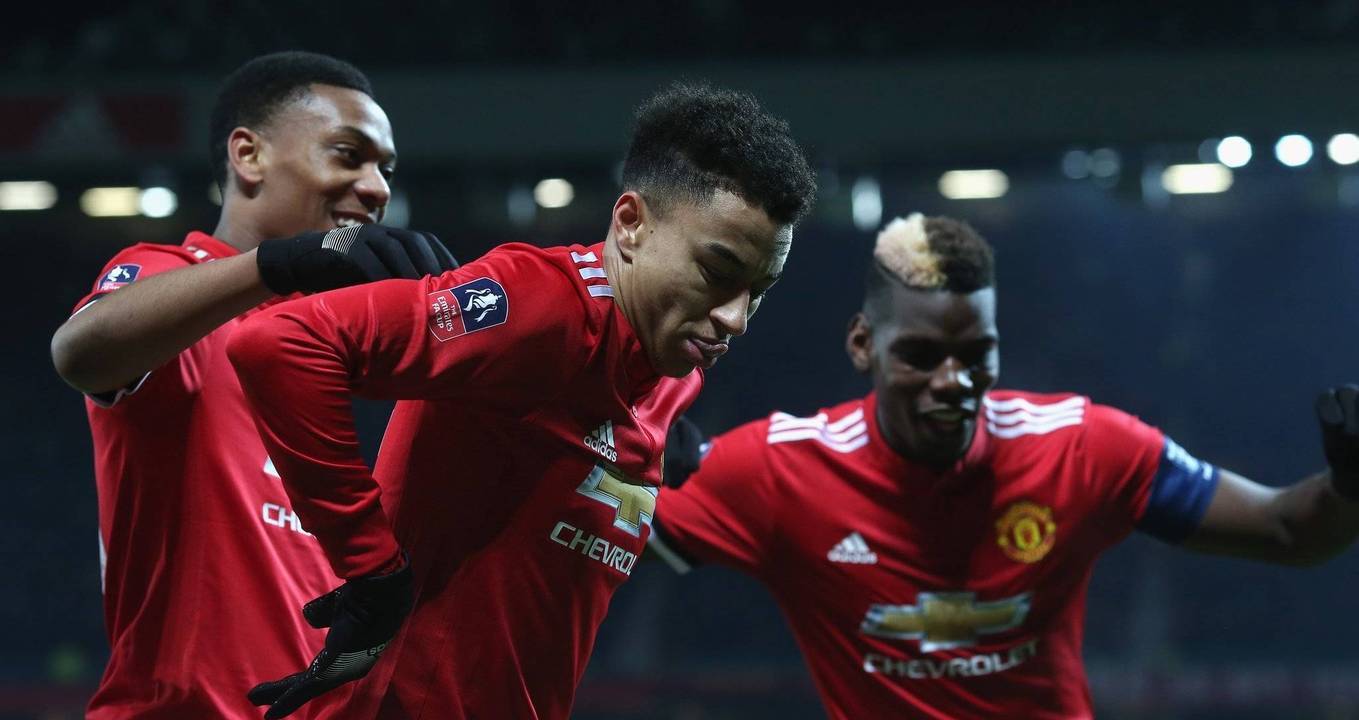 博格巴进球助曼联获胜，索帅欲续约的简单介绍