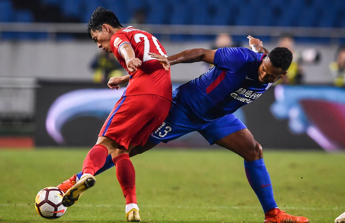 重庆斯威客场惊险获胜，晋级形势乐观的简单介绍