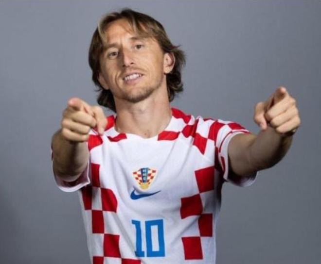 包含葡萄牙队队长确认无缘本届国际大赛的词条